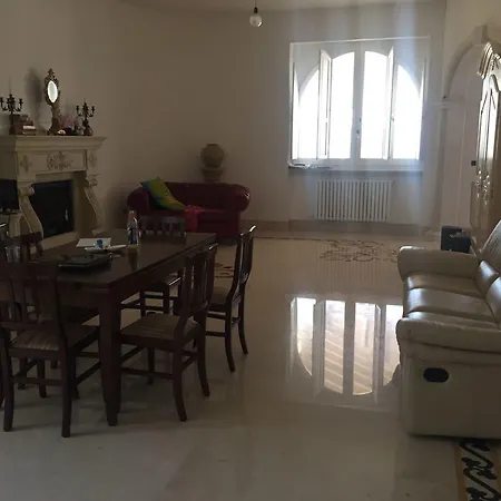 Desy * Scorrano (Apulia)